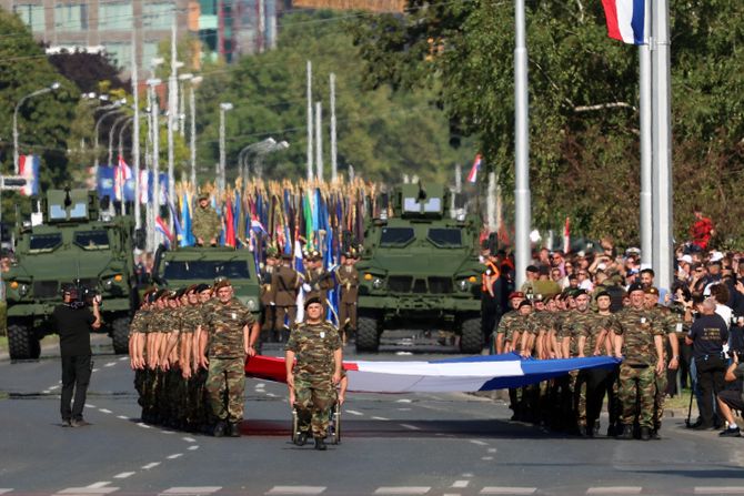 Zagreb, Vojna parada