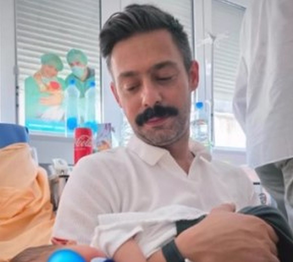 "Bankrotiraću!" Milan Vasić se požalio na finansijske probleme zbog sina: Evo šta je tražio sa 8 meseci