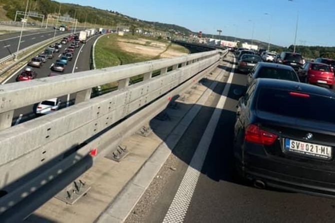 Zastoj, Obilaznica oko Beograda, gužve u saobraćaju