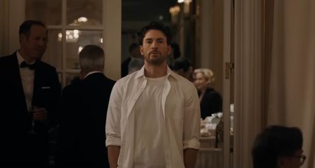 CHRIS EVANS, DAKOTA JOHNSON and PEDRO PASCAL in MATERIALISTS (2025 CHRIS EVANS, DAKOTA JOHNSON and PEDRO PASCAL in MATERIALISTS (2025