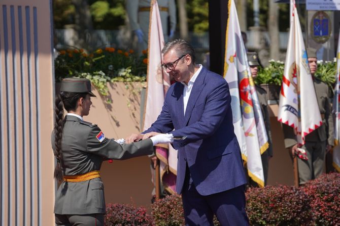 Vojska Promocija oficira Vojska Promocija oficira
