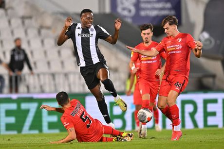 FK Partizan - FK Radnički Kragujevac FK Partizan - FK Radnički Kragujevac