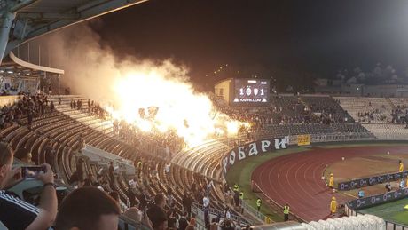 FK Partizan - FK Radnički Kragujevac, Grobari FK Partizan - FK Radnički Kragujevac, Grobari