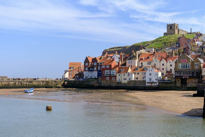 North Yorkshire Whitby, plaza North Yorkshire Whitby, plaza