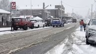 Ogroman sneg pao tamo gde ga niko nije očekivao: Ovo nije viđeno decenijama, saobraćaj je u kolapsu!