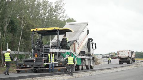 Vučić u obilasku Mačve i Podrinja Vučić u obilasku Mačve i Podrinja