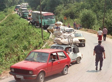 Izbeglice iz Knina 1995, Oluja Izbeglice iz Knina 1995, Oluja