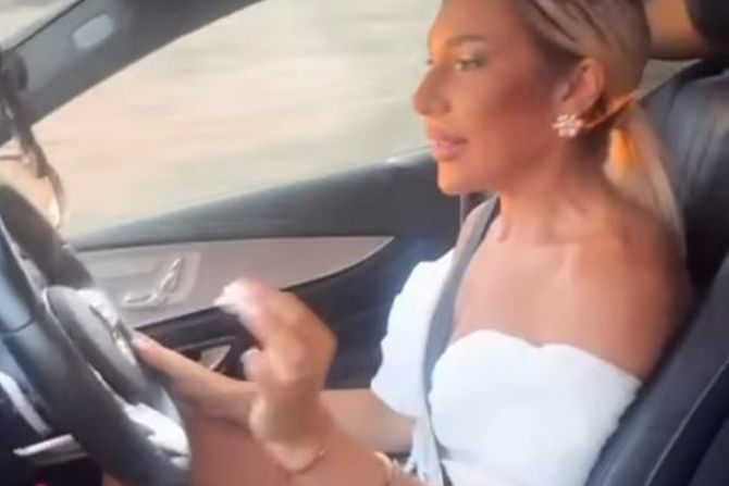 Jovana Jeremić Jovana Jeremić