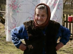 Baka, baba, plakanje, plače