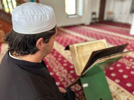 Najstariji Kuran na Balkanu Najstariji Kuran na Balkanu