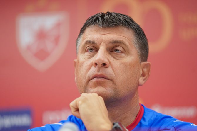 Vladan Milojević, FK Crvena zvezda Vladan Milojević, FK Crvena zvezda