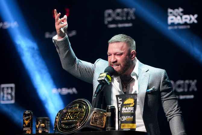 Konor Mekgregor Konor Mekgregor