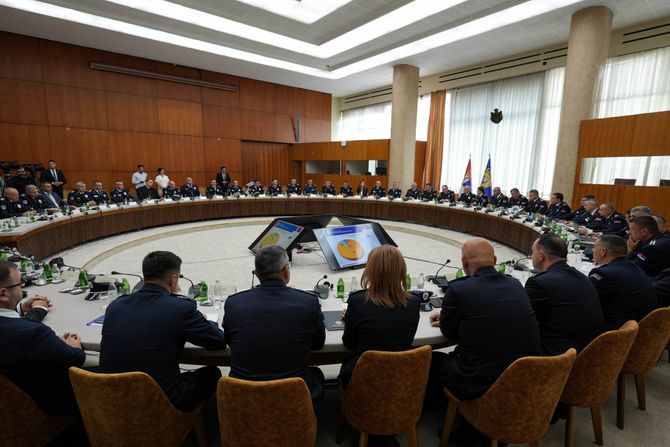 Direktor policije Dragan Vasiljević Direktor policije Dragan Vasiljević