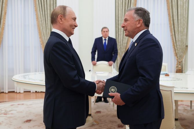 Vladimir Putin i Stiv Vitkof