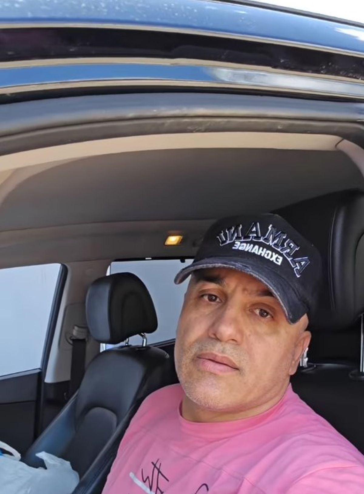 "Ti si prizetko kao moj Veljko" Ceca potkačila pevača kada je priznao da se preselio kod žene: Uvalio si se...