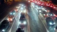 Kilometarska kolona na graničnom prelazu Batrovci ka Hrvatskoj vest i u Švajcarskoj: 