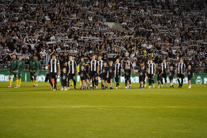 FK Partizan - FK Hibernijan