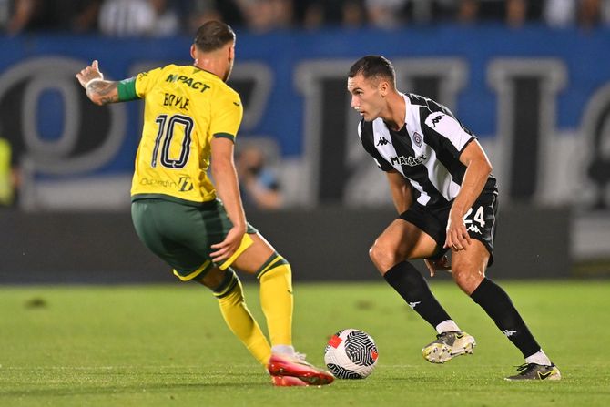 Fudbal kvalifikacije za UEFA Ligu Konferencija Liga Konferencija FK Partizan FK Hibernijan Hibernian Fudbal kvalifikacije za UEFA Ligu Konferencija Liga Konferencija FK Partizan FK Hibernijan Hibernian