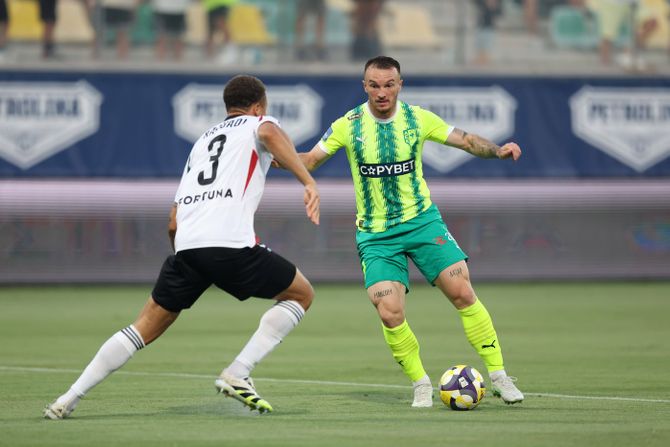 FK AEK Larnaka