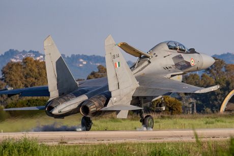Avion Sukhoi Su 30MKI India Avion Sukhoi Su 30MKI India