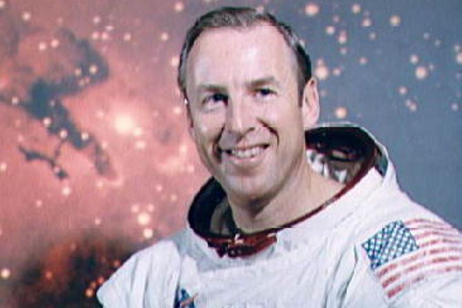 Džim Lovel