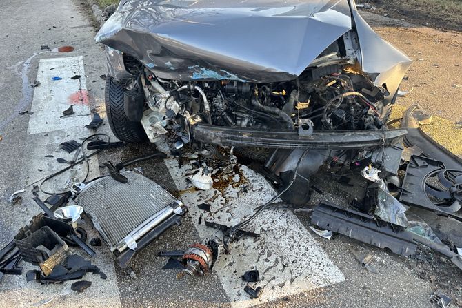 Težak udes kod graničnog prelaza Gostun Težak udes kod graničnog prelaza Gostun