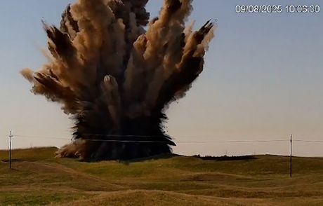 Unistena avio bomba Unistena avio bomba