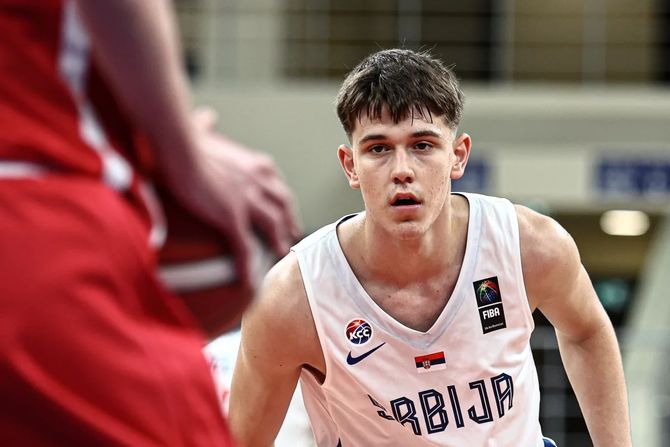 Mlada košarkaška reprezentacija Srbije
