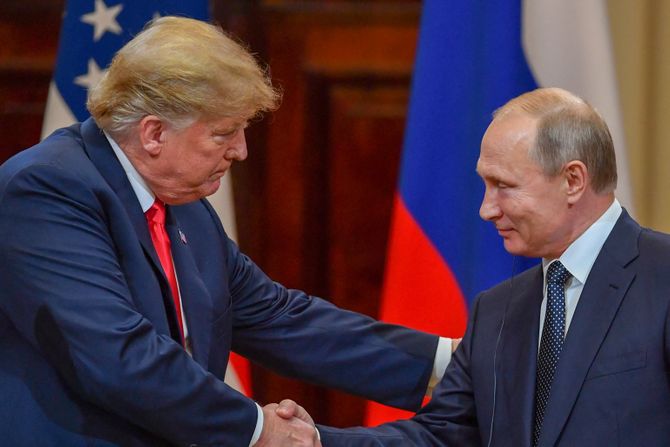 Donald Tramp i Vladimir Putin Donald Tramp i Vladimir Putin