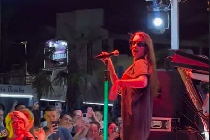 Barbara Bobak