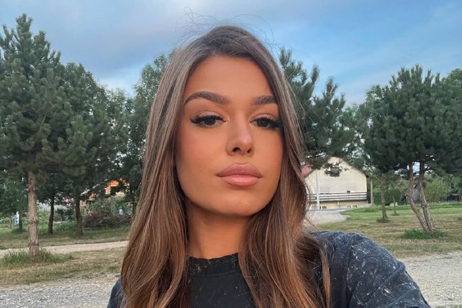 Lu Dedić, unuka Gabi Novak, ćerka Matije Dedića