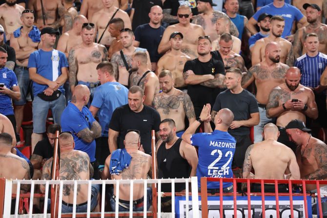 FK Crvena zvezda - FK Leh