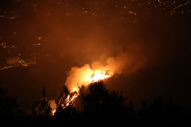 Albanija, požar Albanija, požar
