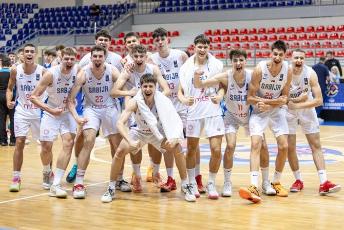 Košarkaška reprezentacija Srbije U16 Kadetska košarkaška reprezentacija Srbije Srbija Grčka