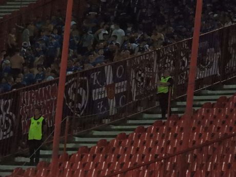 Zastave, FK Leh Poznanj, FK Crvena zvezda Zastave, FK Leh Poznanj, FK Crvena zvezda