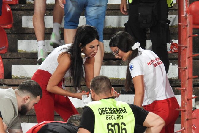 Hitna pomoć, Marakana, FK Crvena zvezda, FK Leh Hitna pomoć, Marakana, FK Crvena zvezda, FK Leh