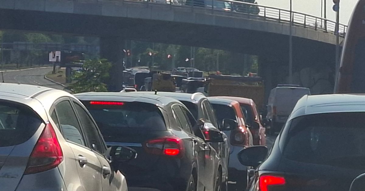 AMSS upozorava: Evo gde se očekuju najveće gužve na putevima u Srbiji i kakvo je stanje na granicama