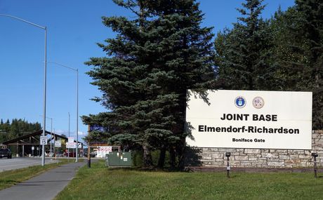 Združena baza Elmendorf–Richardson, Aljaska Združena baza Elmendorf–Richardson, Aljaska