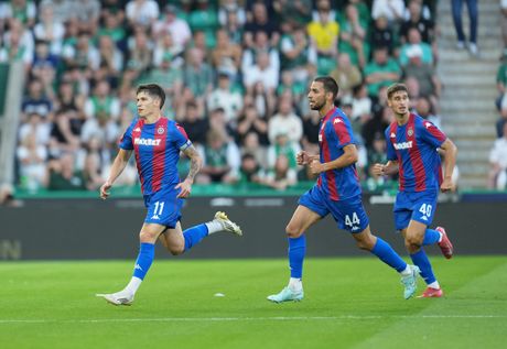 Milan Vukotić, FK Partizan, FK Hibernijan