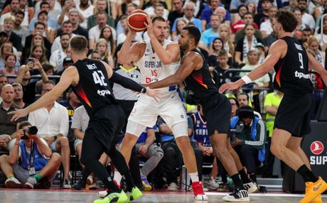 Košarka Nemačka - Srbija, Nikola Jokić Košarka Nemačka - Srbija, Nikola Jokić