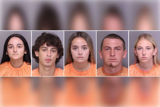 Corrine Belviso, Devan Raper, Gianna Helene Kistenmacher, Hunter Kendall and Sydney Kearns