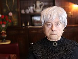 Stara žena, demencija