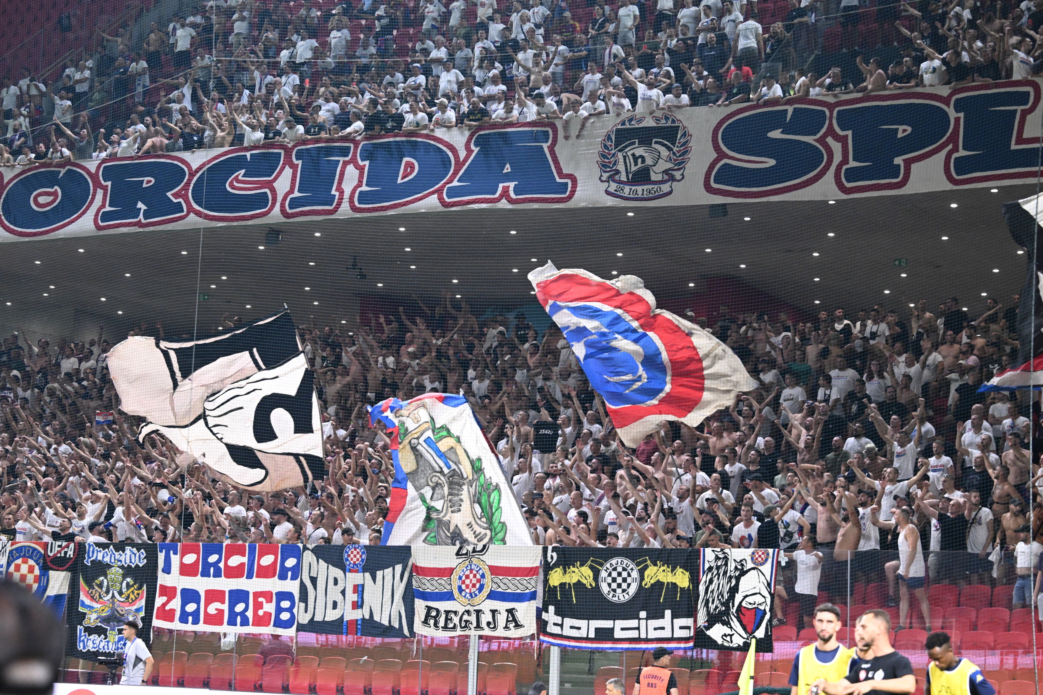 Hajduk u velikom problemu! UEFA pokrenula istragu protiv Splićana, preti im ozbiljna kazna