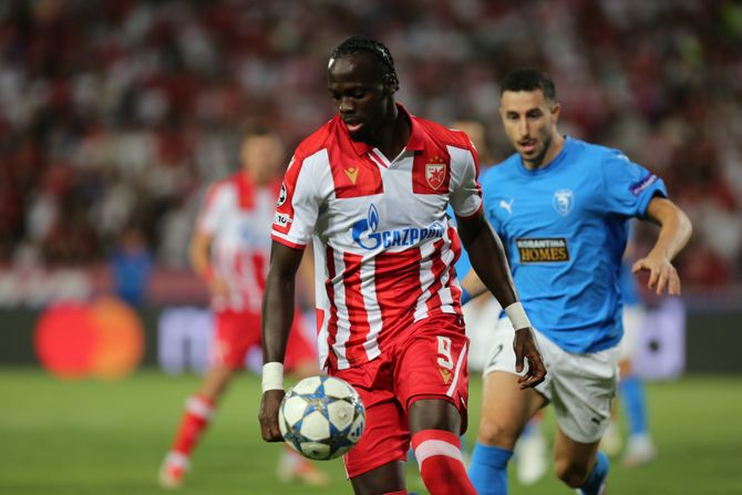 FK Crvena Zvezda - Pafos FK Crvena Zvezda - Pafos