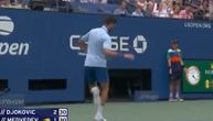 Svi na US Openu pričaju o potezu Novaka Đokovića, nadmudrio Rusa, pa pokazao neobične pokrete