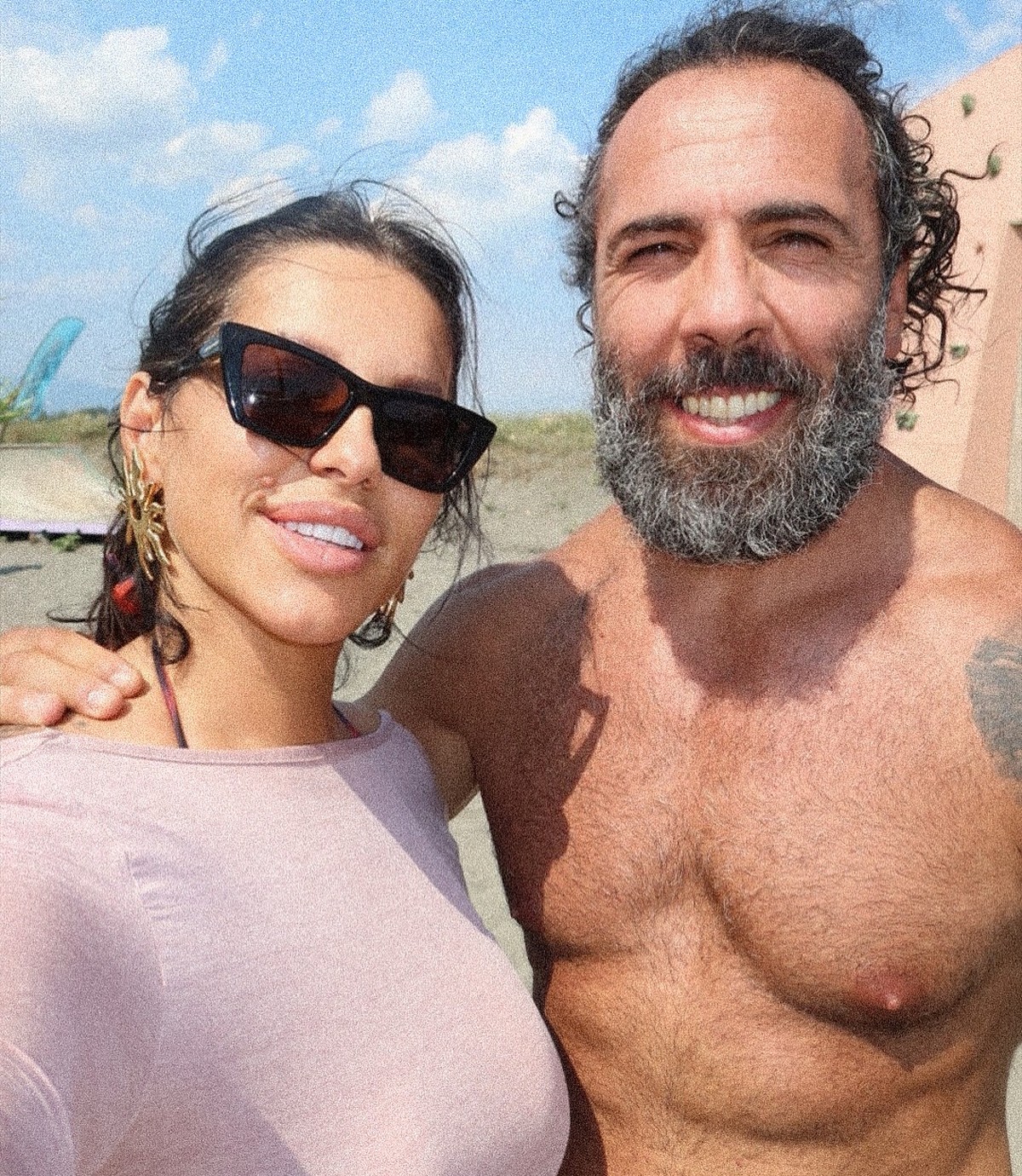 Slavlje u domu Seke Aleksić, povod je poseban: Pevačici samo stižu čestitke, velika radost u porodici