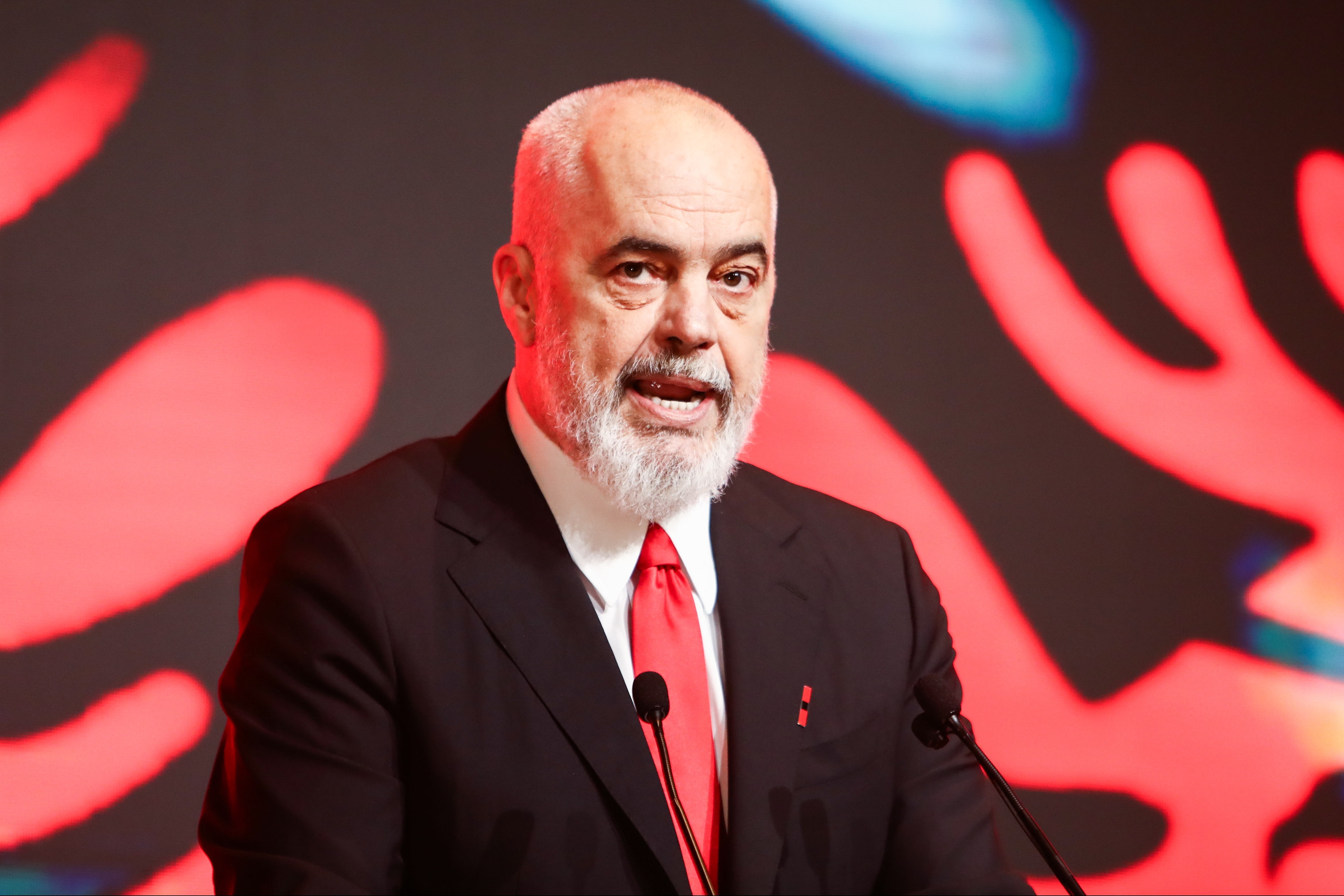 "Ramina poruka je jasna" Albanski premijer OBJAVIO MAPU na kojoj takozvano Kosovo nije prikazano kao država