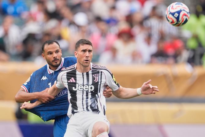 Dušan Vlahović - FK Juventus