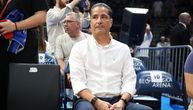 Janis Sferopulos došao na utakmicu Srbija - Slovenija: Trener Crvene zvezda gleda Orlove s NBA stručnjakom