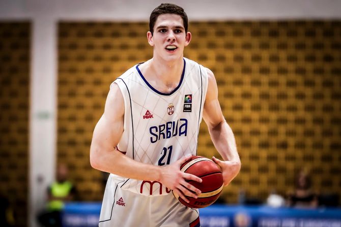 Filip Škobalj